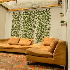 Prado Hostal