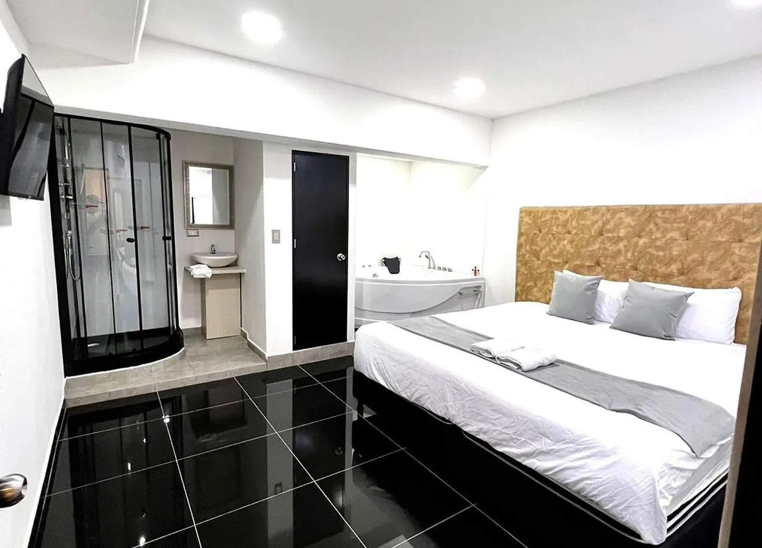 Orbe Hotel Medellin 4*,  Colombia