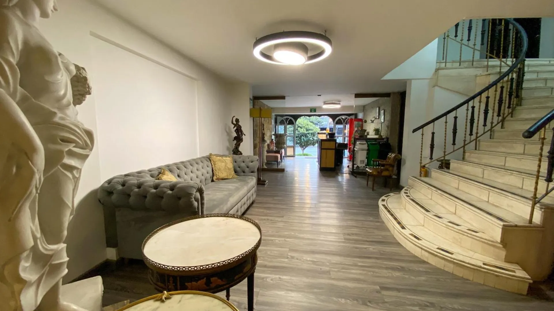 Orbe Hotel Medellin 4*,